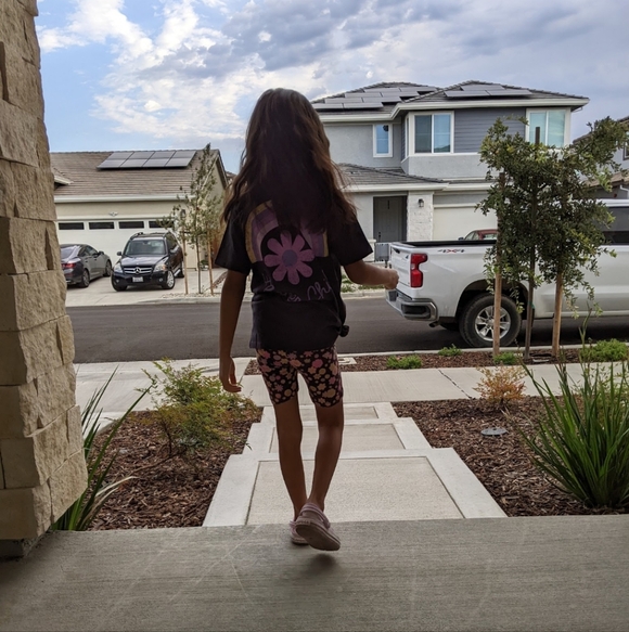 Matching Set - Picture 3 of 9